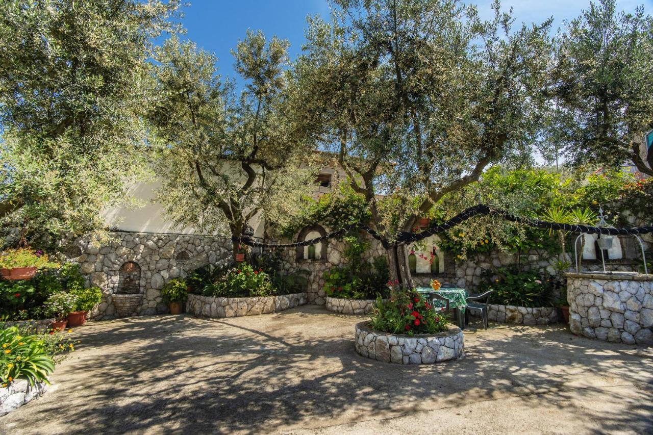 Villa Mattia In The Land Of Sirens SantʼAgata sui Due Golfi Exterior foto